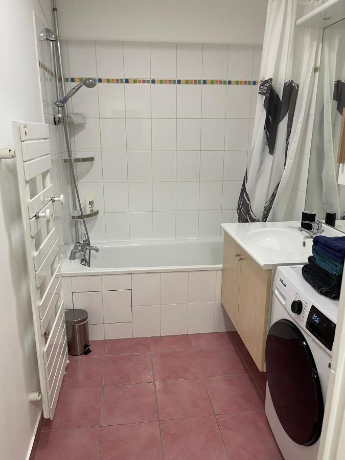 Ferienwohnung Superbe 3 Pieces Face Gare Tgv / Rer De Massy Massy  Exterior foto
