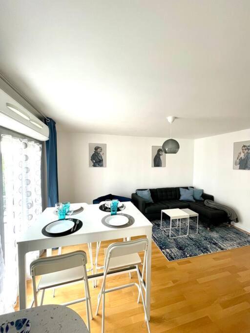 Ferienwohnung Superbe 3 Pieces Face Gare Tgv / Rer De Massy Massy  Exterior foto